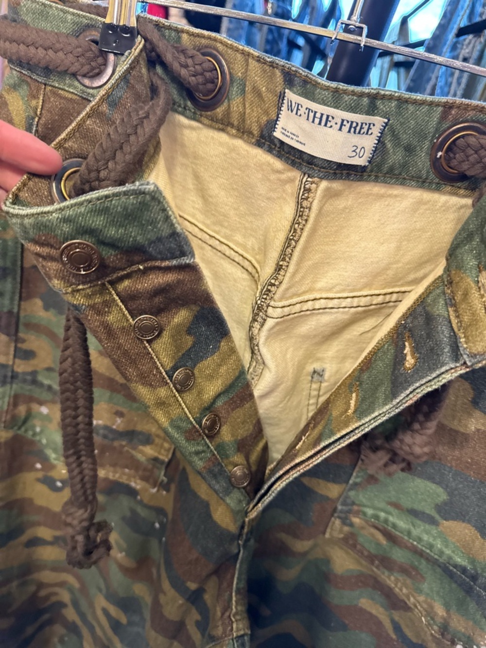 NWOT Free People We The Free Moxie Printed Low-Slung Barrel Jeans Green - 27, 30 - Picture 13 of 14